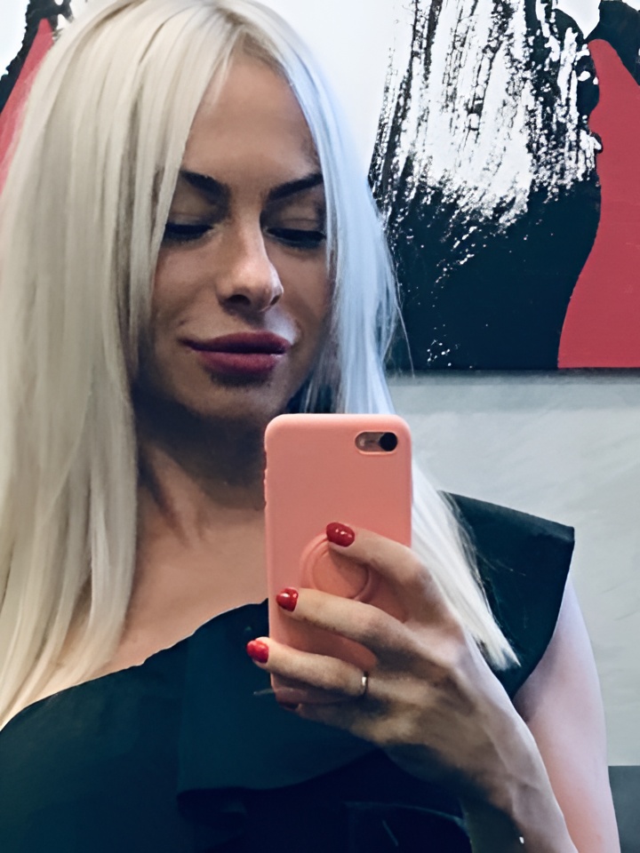 Гертруда привлекательная девушка из Горно-алтайска цена от 5000 руб