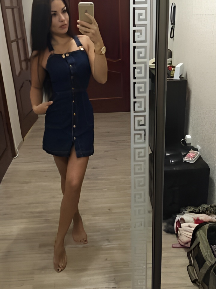 Лина привлекательная девушка из Горно-алтайска цена от 1500 руб