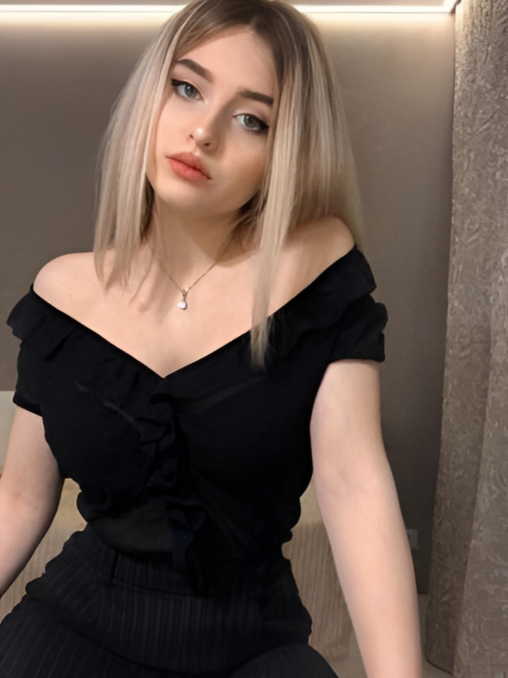 Владислава привлекательная девушка из Горно-алтайска цена от 2000 руб