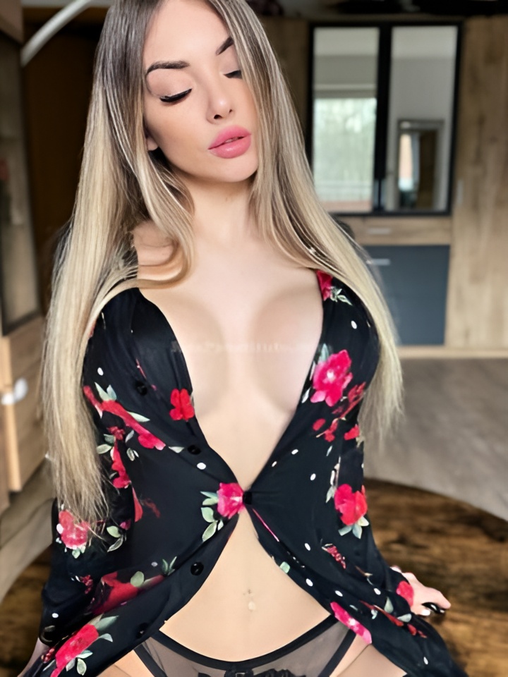 Индивидуалка Владлена, доступна для личного знакомства от 3000 руб