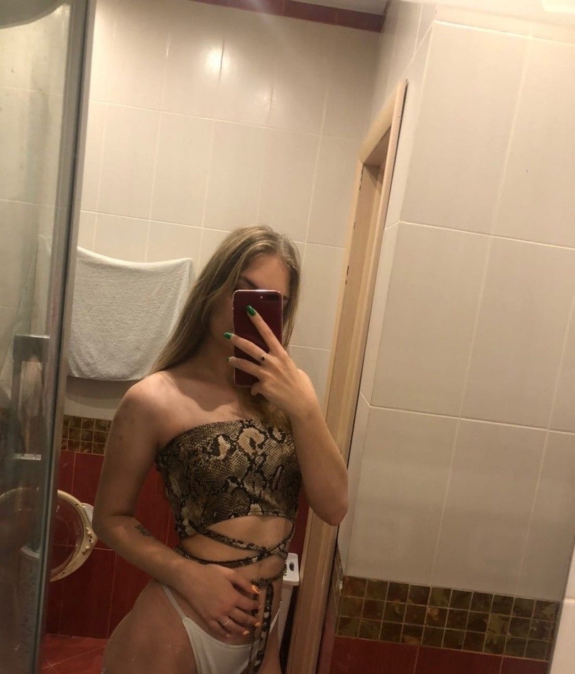 Анастасия привлекательная девушка из Горно-алтайска цена от 3000 руб