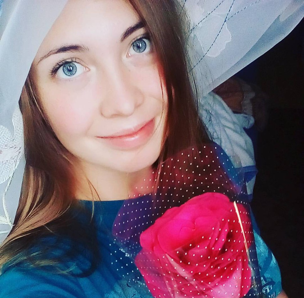 Кира привлекательная девушка из Горно-алтайска цена от 3500 руб