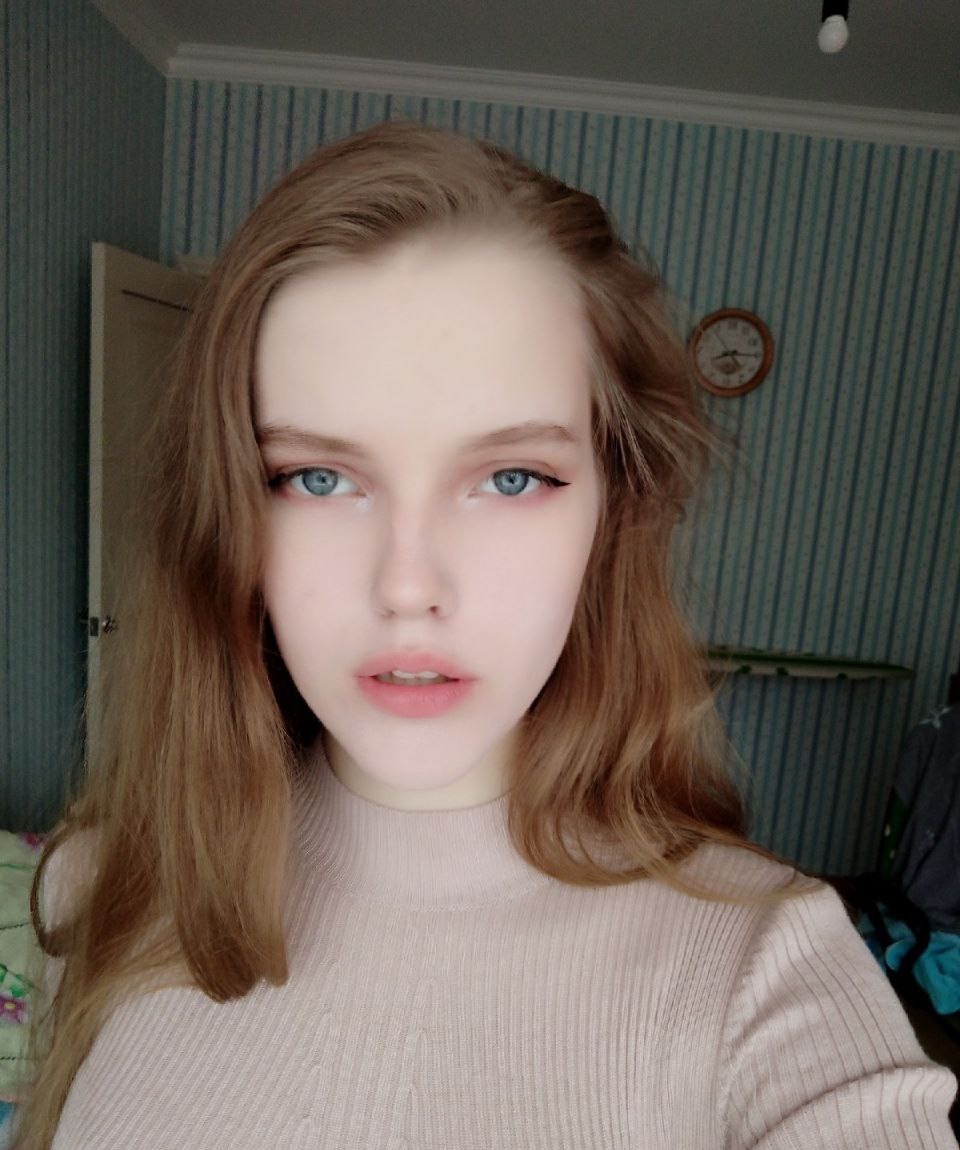 Алина привлекательная девушка из Горно-алтайска цена от 3000 руб